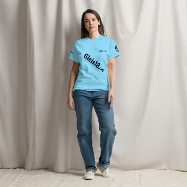Klassisches Unisex T-Shirt – Bild 8